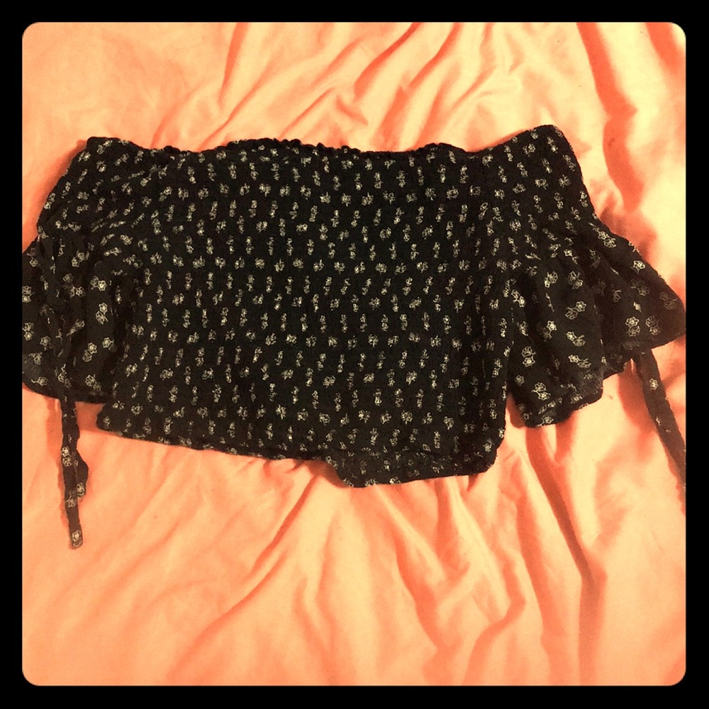 Strapless crop top